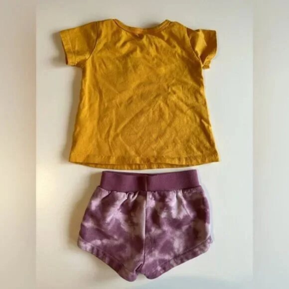 PL Baby 4 piece sweater + shorts set (size 18m) - Picture 5 of 9